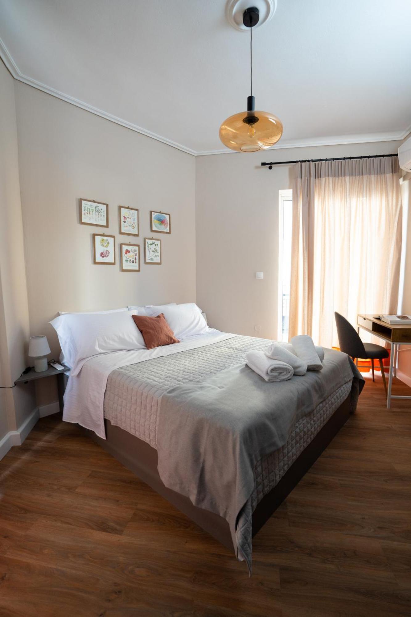 Nyx Guesthouse ตรีโปลิส ภายนอก รูปภาพ