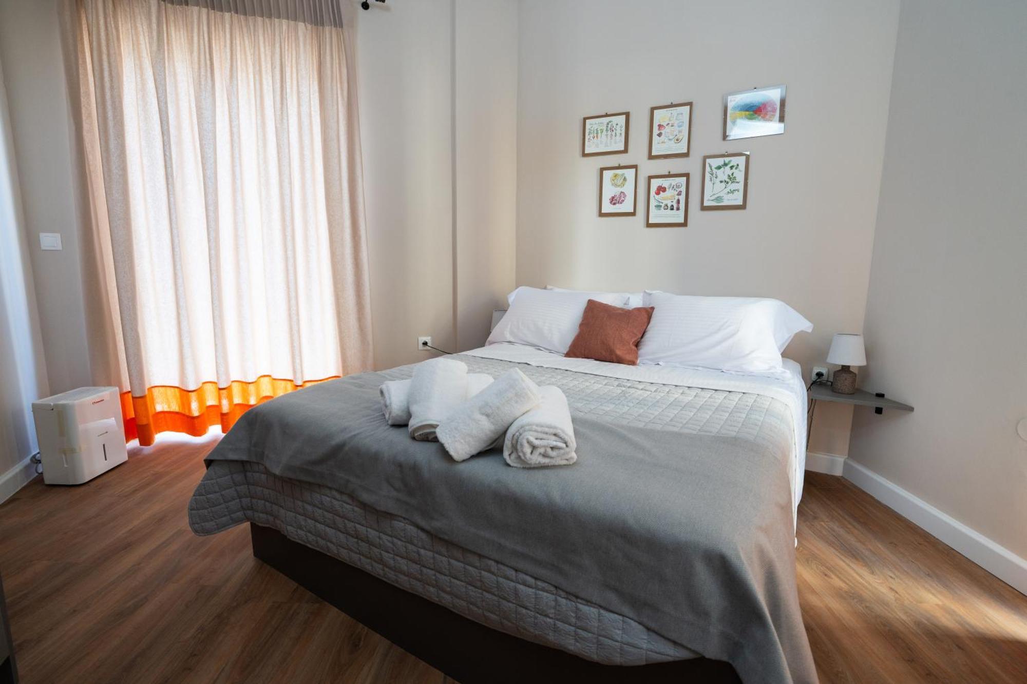 Nyx Guesthouse ตรีโปลิส ภายนอก รูปภาพ