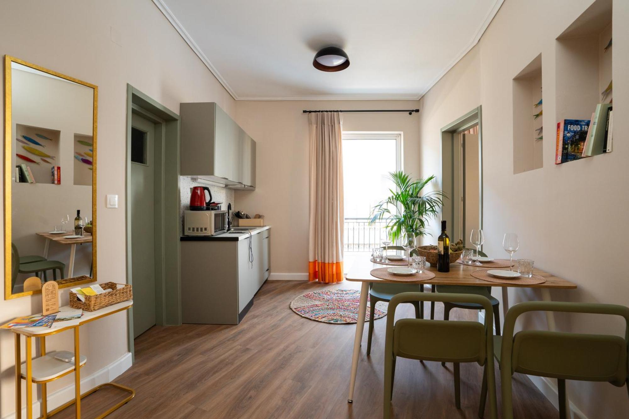 Nyx Guesthouse ตรีโปลิส ภายนอก รูปภาพ