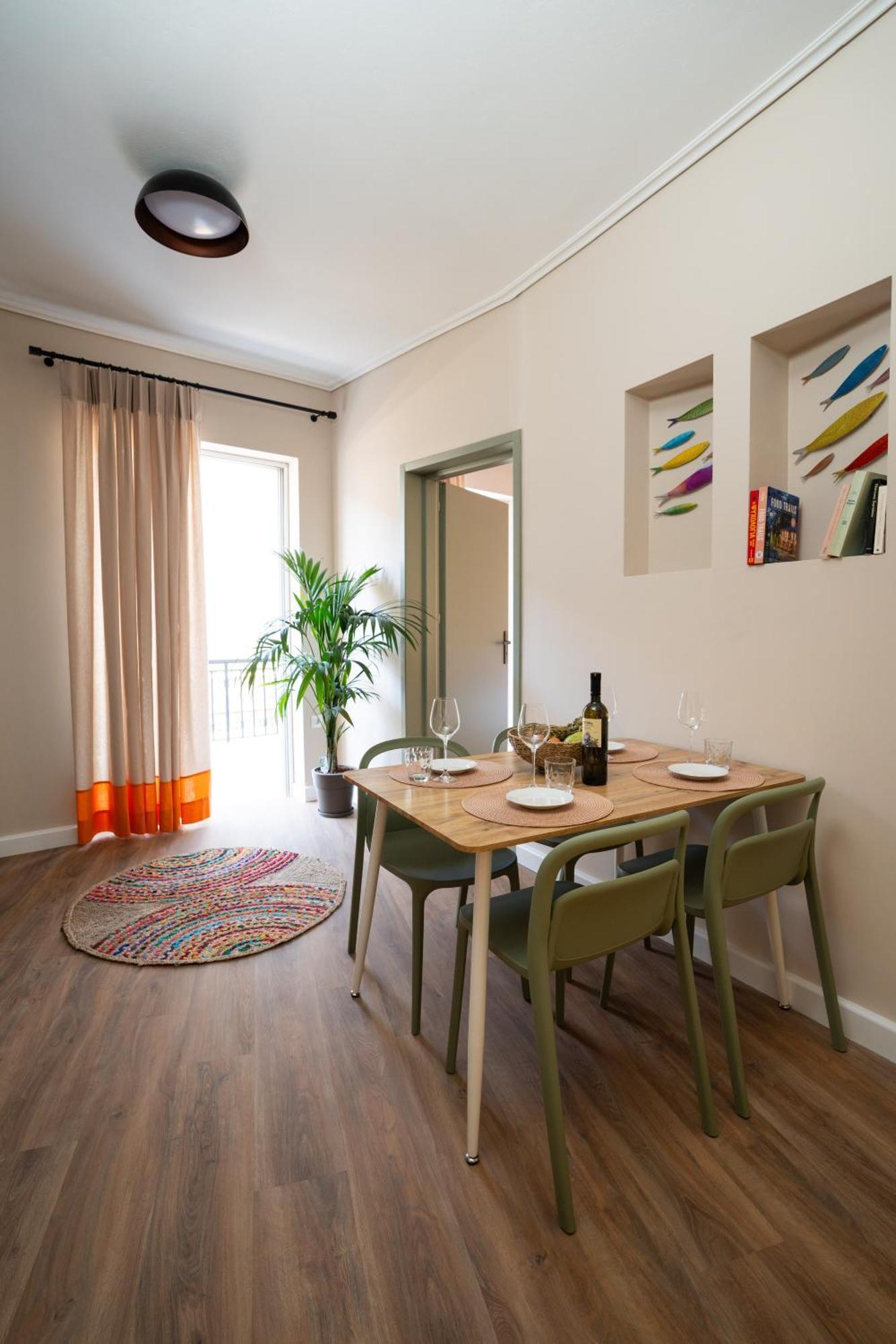Nyx Guesthouse ตรีโปลิส ภายนอก รูปภาพ