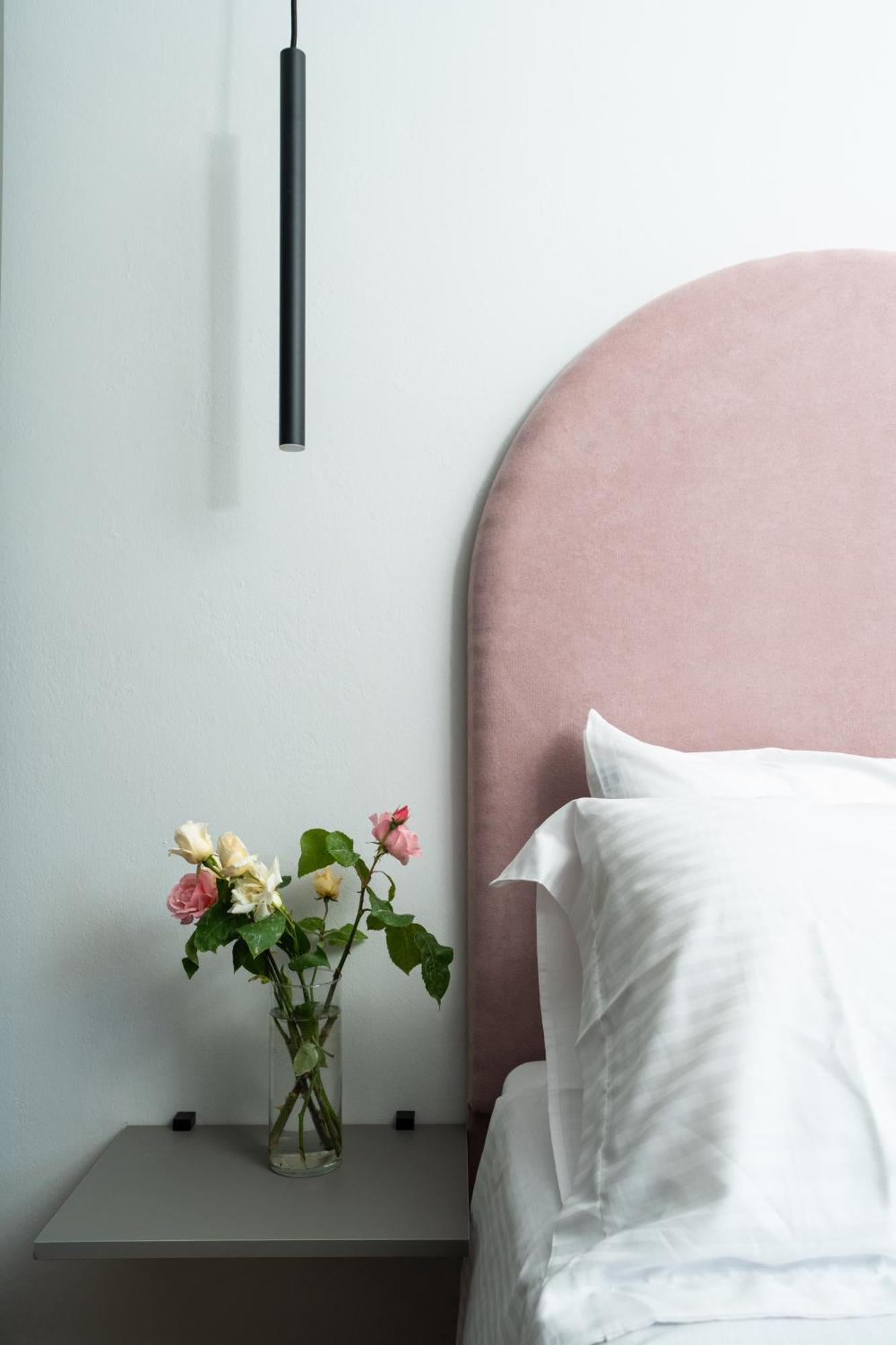 Nyx Guesthouse ตรีโปลิส ภายนอก รูปภาพ